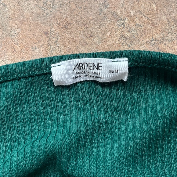 ribbed cropped tank - Picture 3 of 7